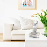 تلفن بی‌سیم فیلیپس مدل XL4901S با دکمه‌های بزرگ و نمایشگر خوانا - تصویر 6